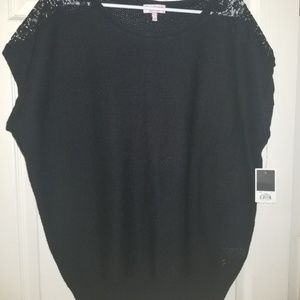 Juicy Couture short sleeved sweater top